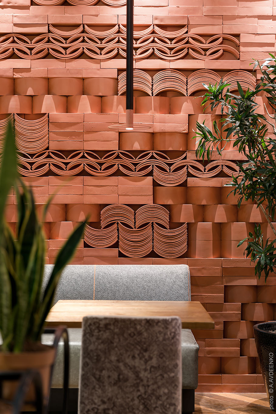 Ugli Restaurant-Daviana Group