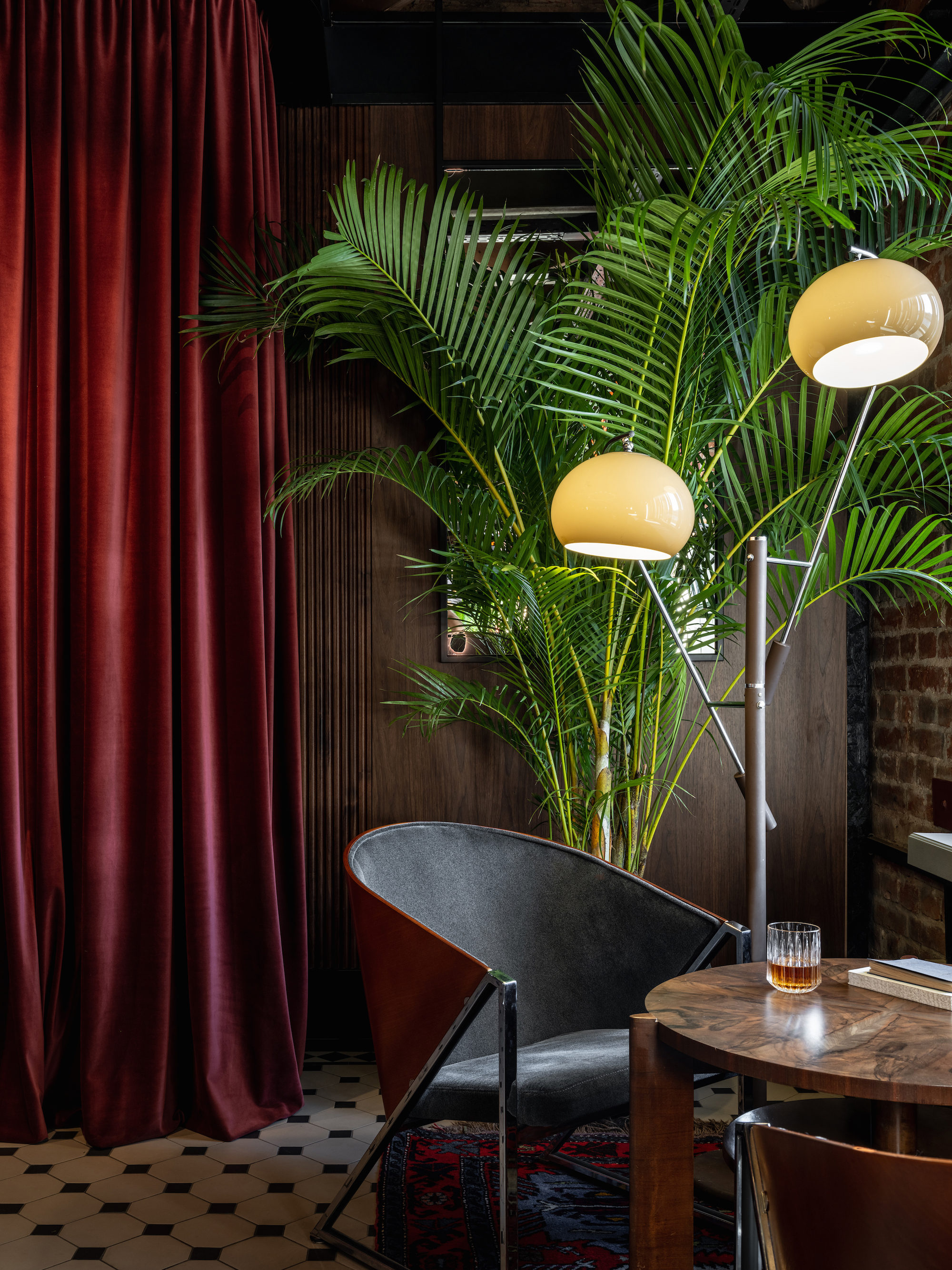 Strelka Bar-Daviana Group