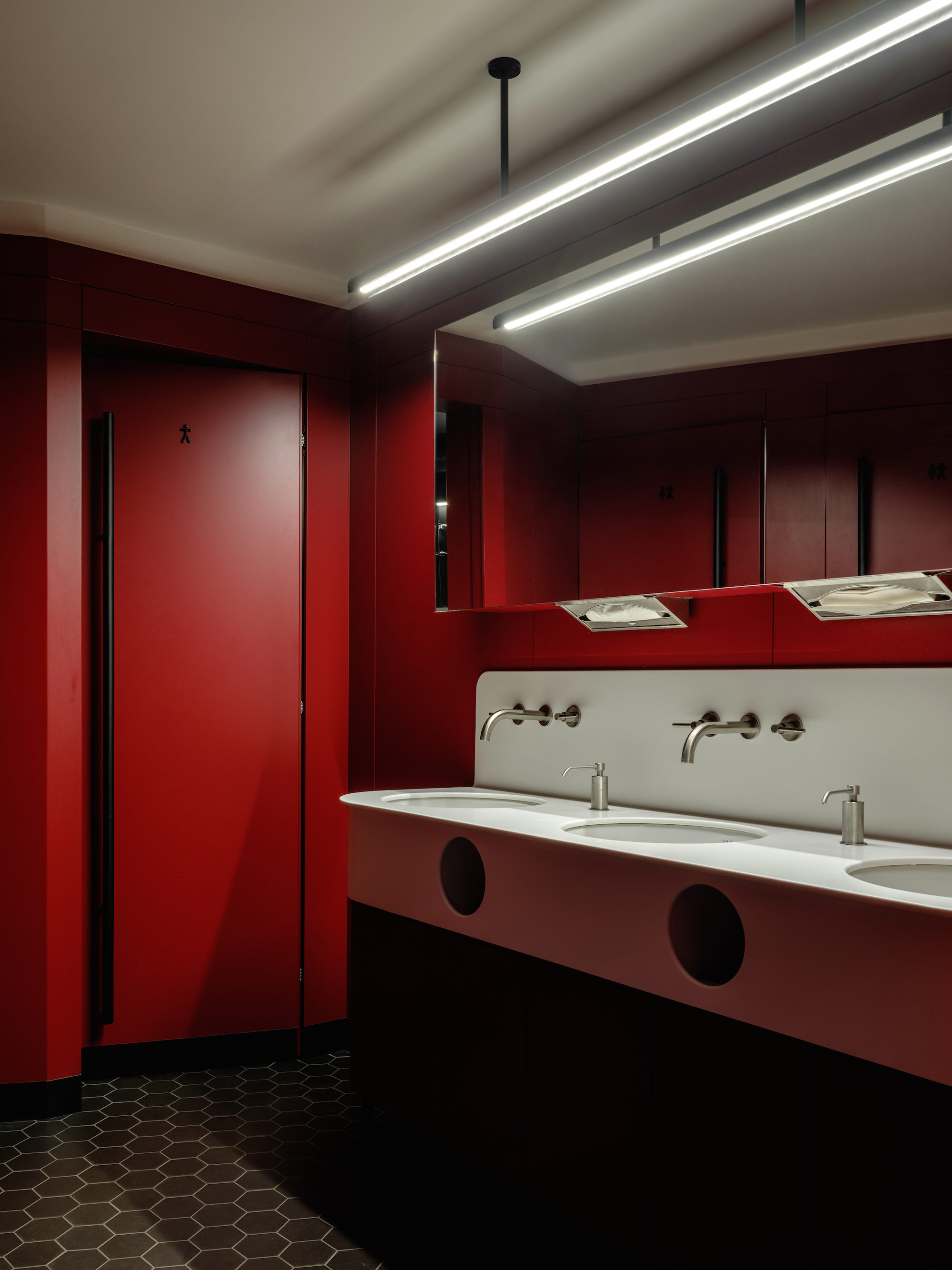 Strelka Bar-Daviana Group