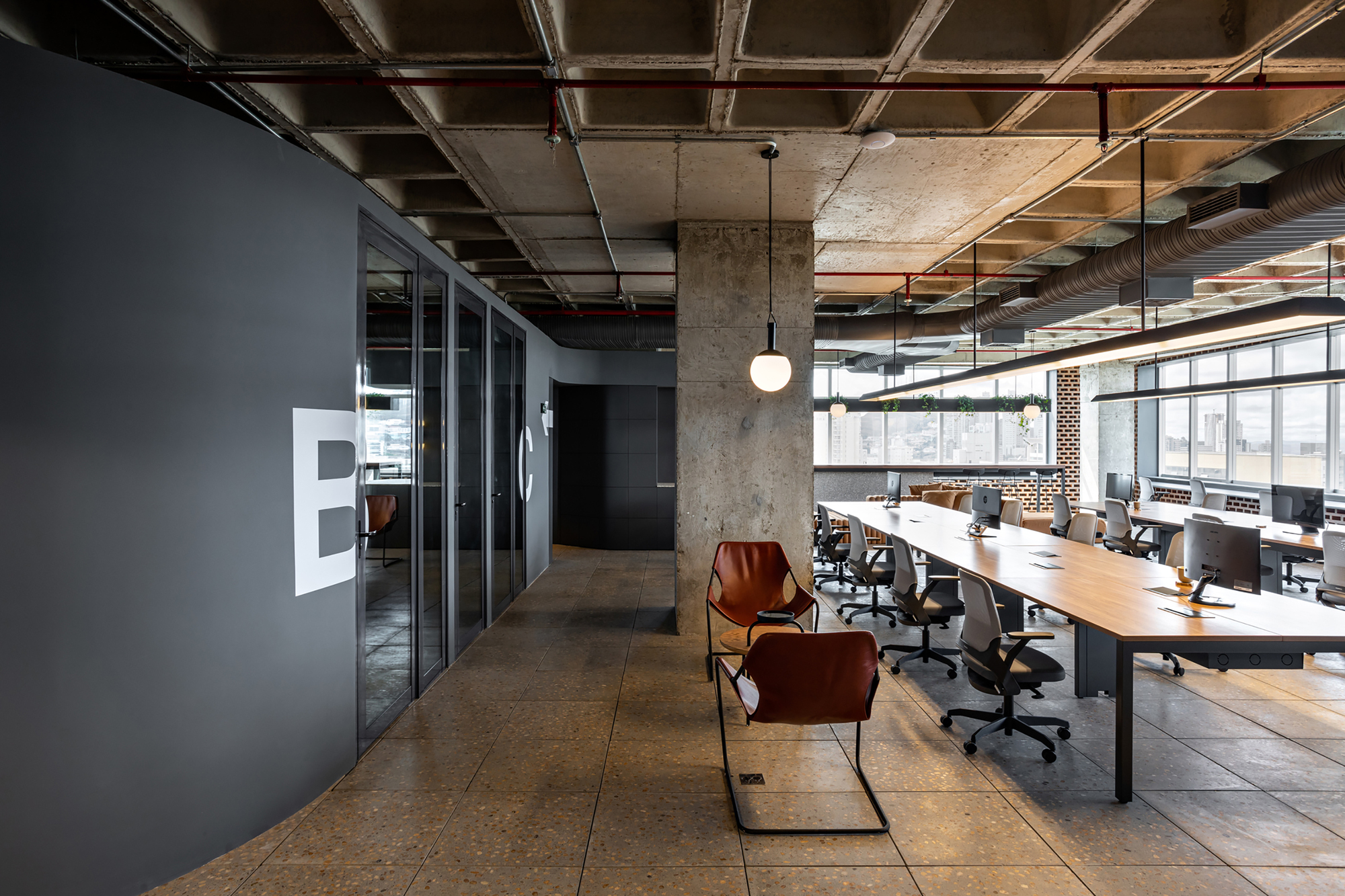 Escritorio ChatPay office-Daviana Group