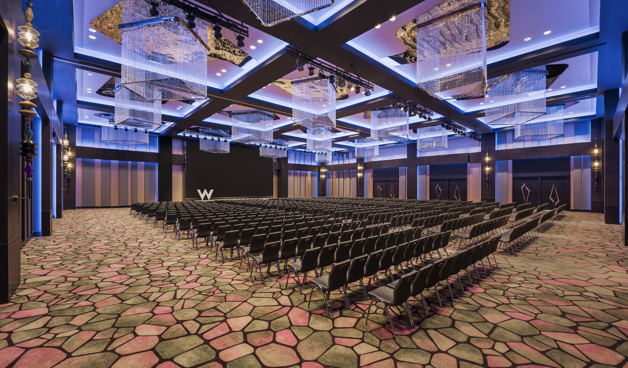 W Kuala Lumpur Hotel-Daviana Group W Kuala Lumpur Hotel-Daviana Group
