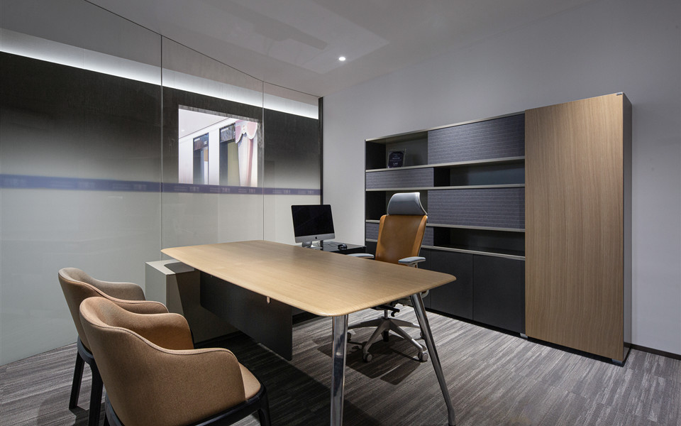 Lan Keting Fabric Art-Daviana Group