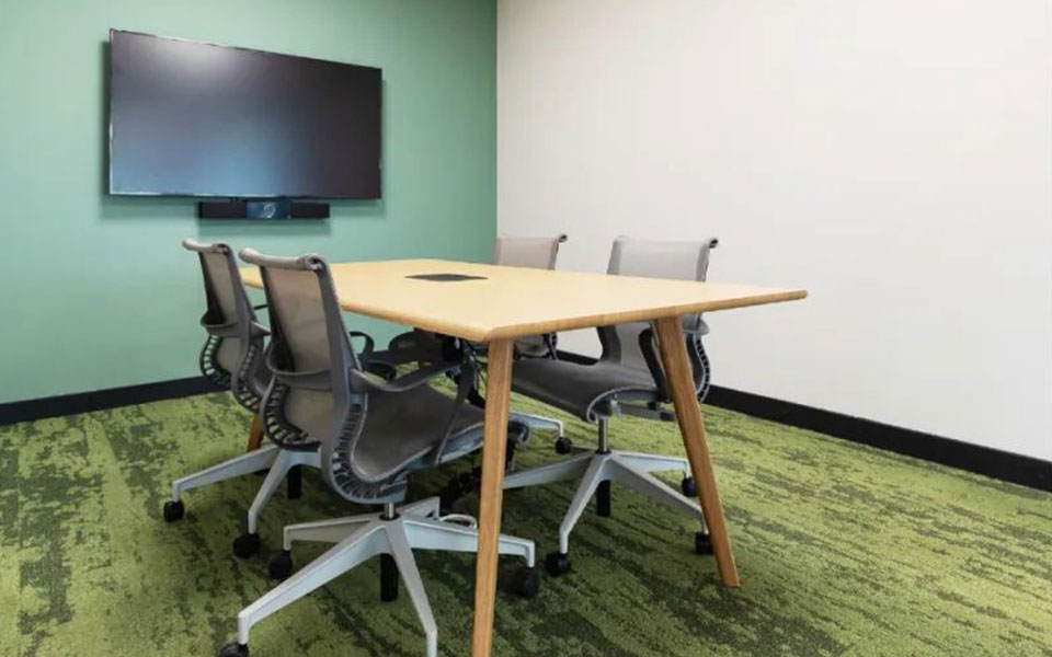 Ernst & Young’s Mauritius office-Daviana Group