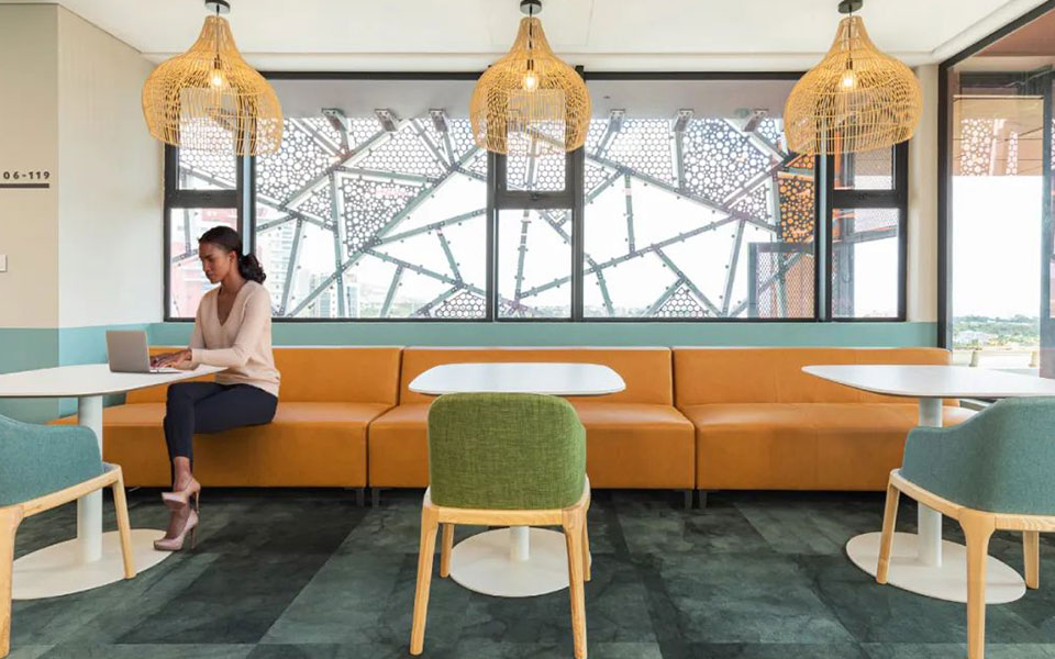 Ernst & Young’s Mauritius office-Daviana Group