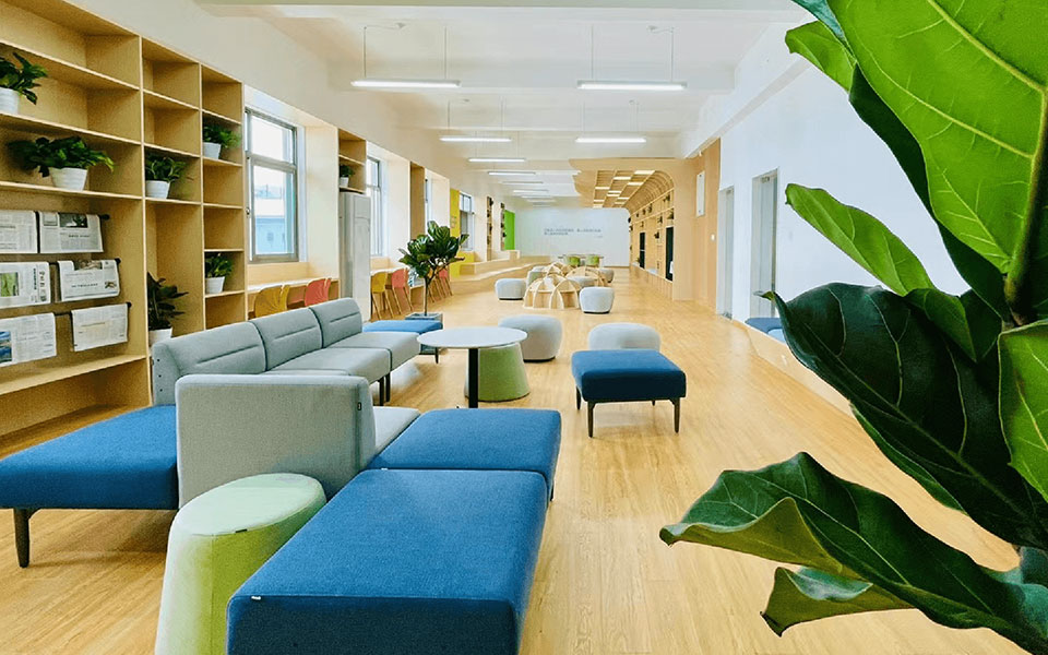 Shanghai Xiangming Junior High School-Daviana Group