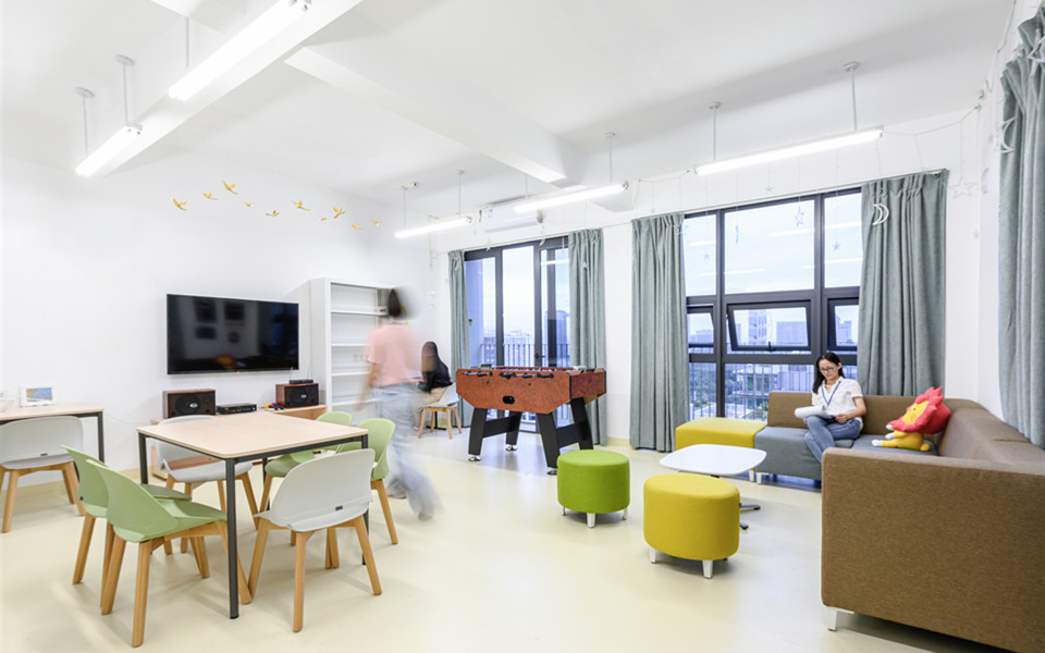Shenzhen College of International Education-Daviana Group