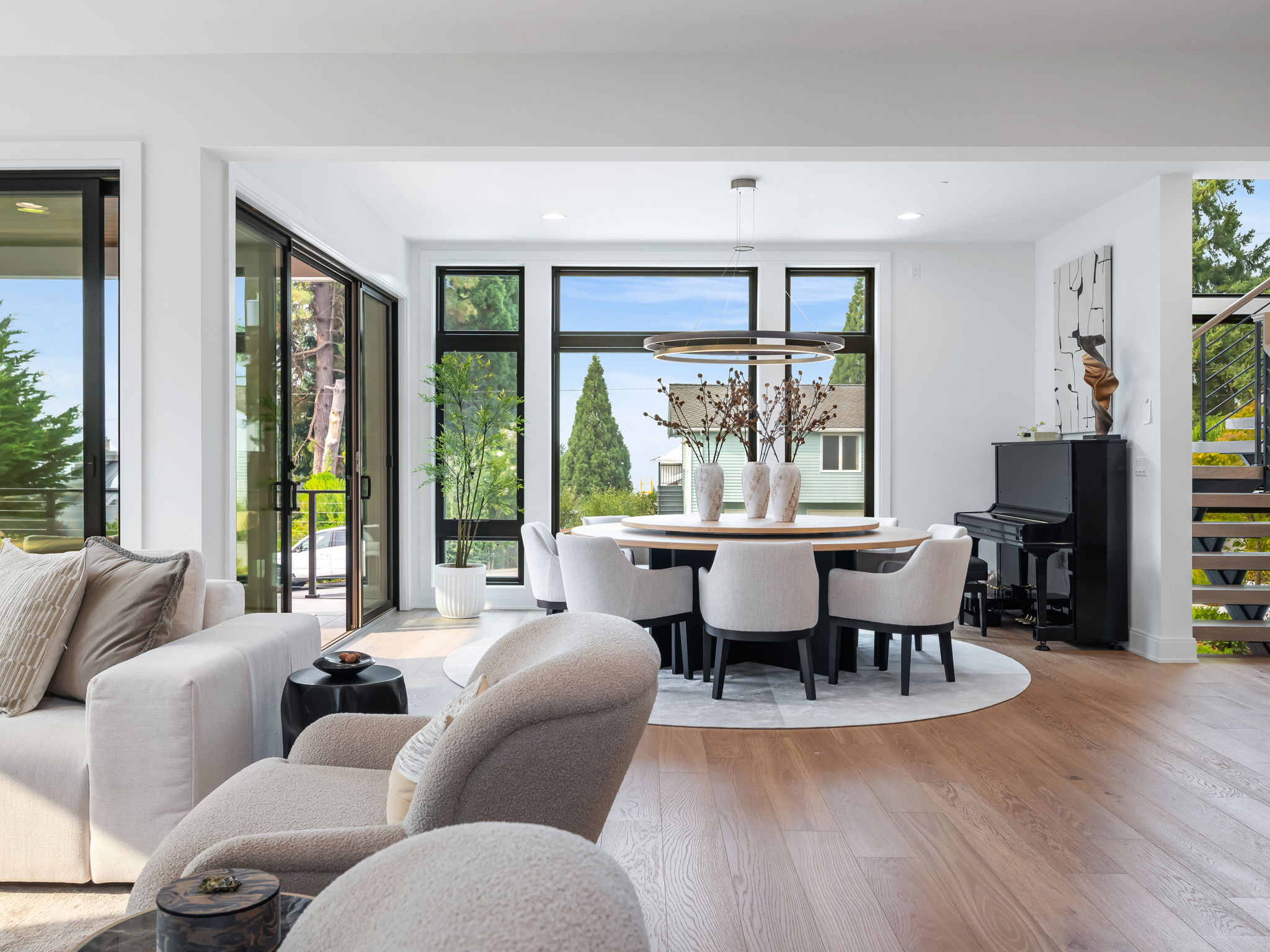 Clyde Hill-Daviana Group Clyde Hill-Daviana Group