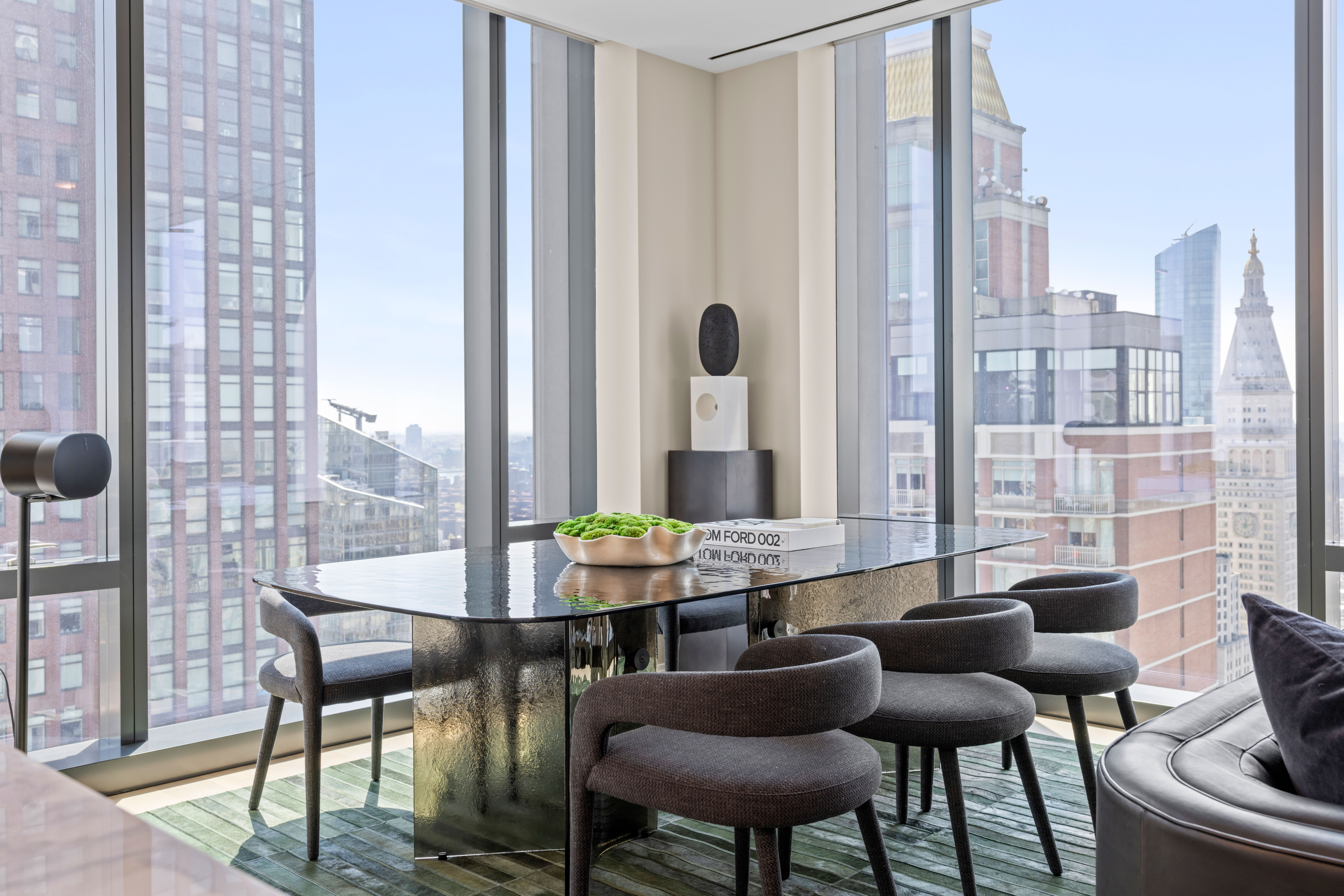 5th Ave | Manhattan-Daviana Group