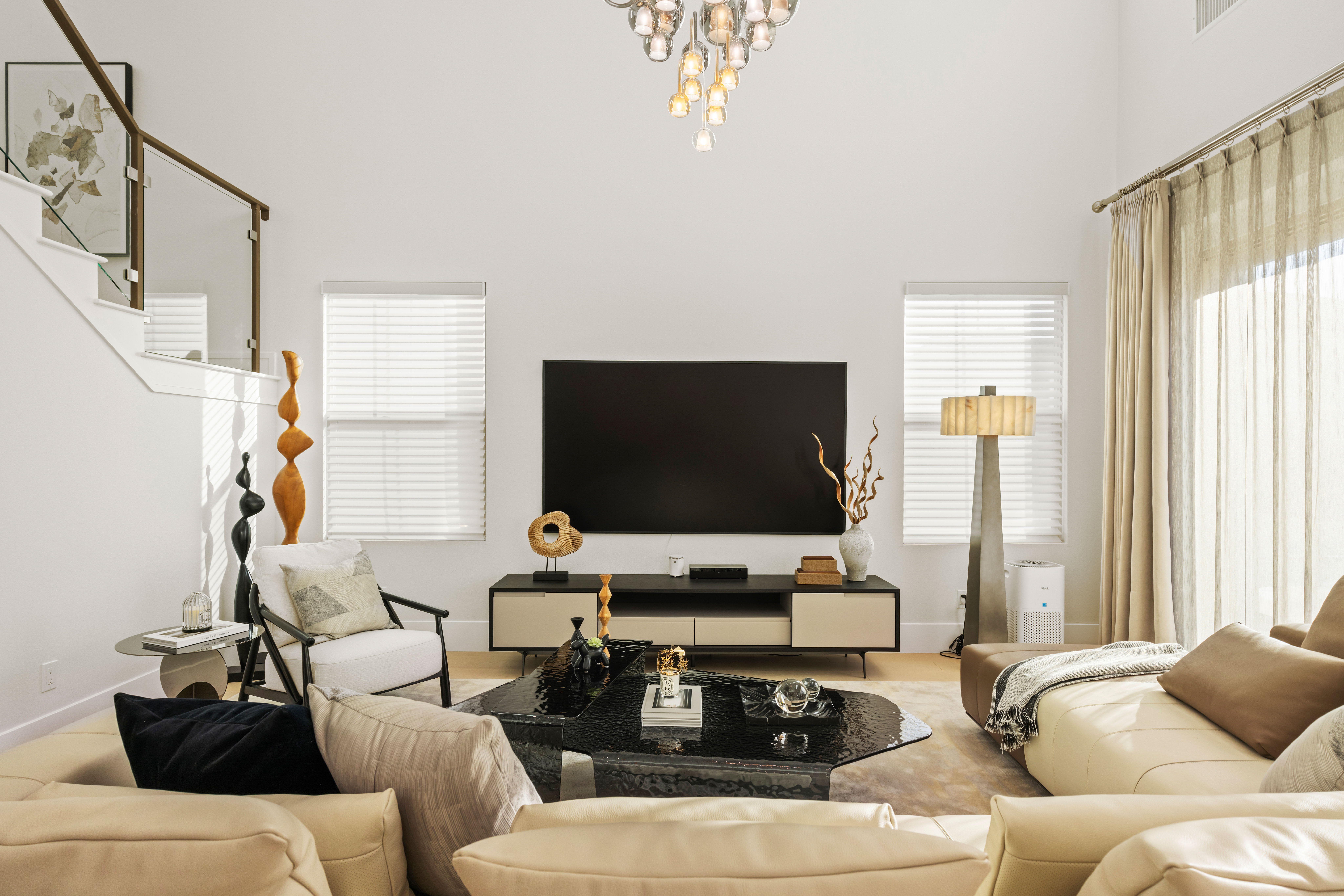 Longchamp | Irvine-Daviana Group Longchamp | Irvine-Daviana Group