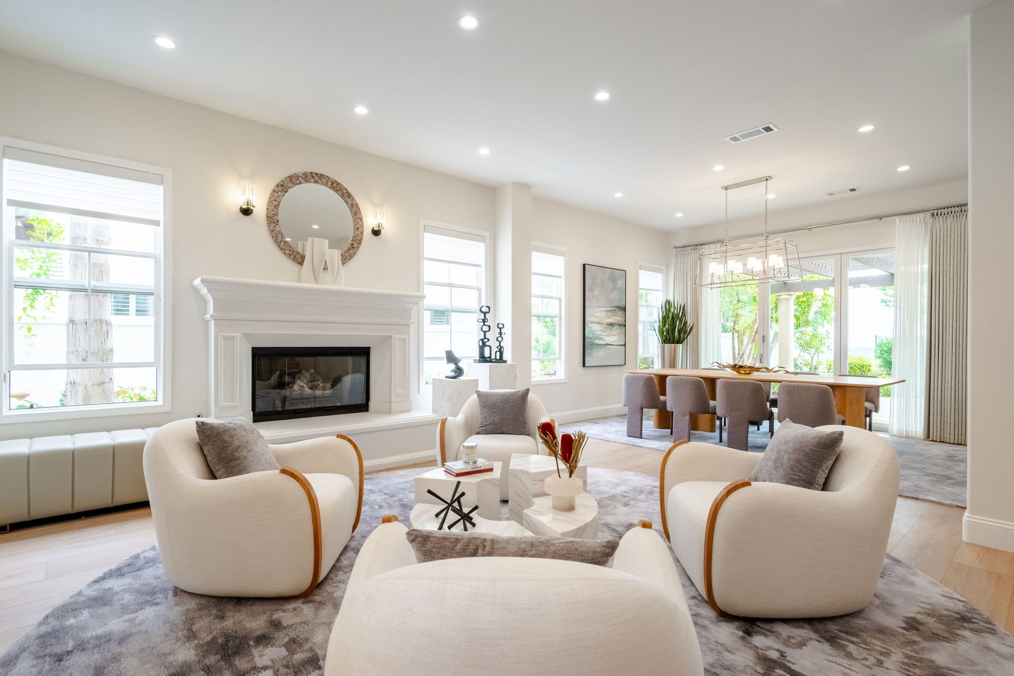 Dolomiti | Newport Beach-Daviana Group