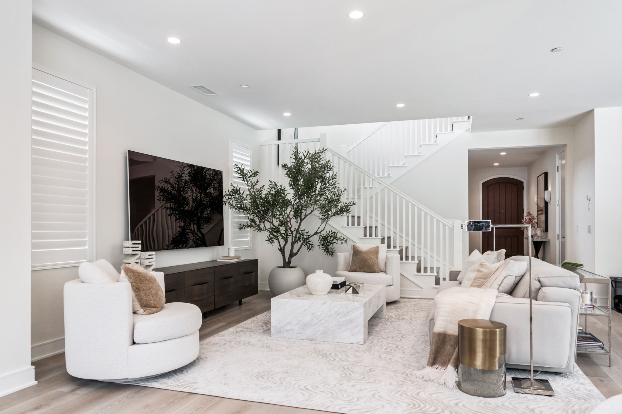 Mezza Luna | Irvine-Daviana Group