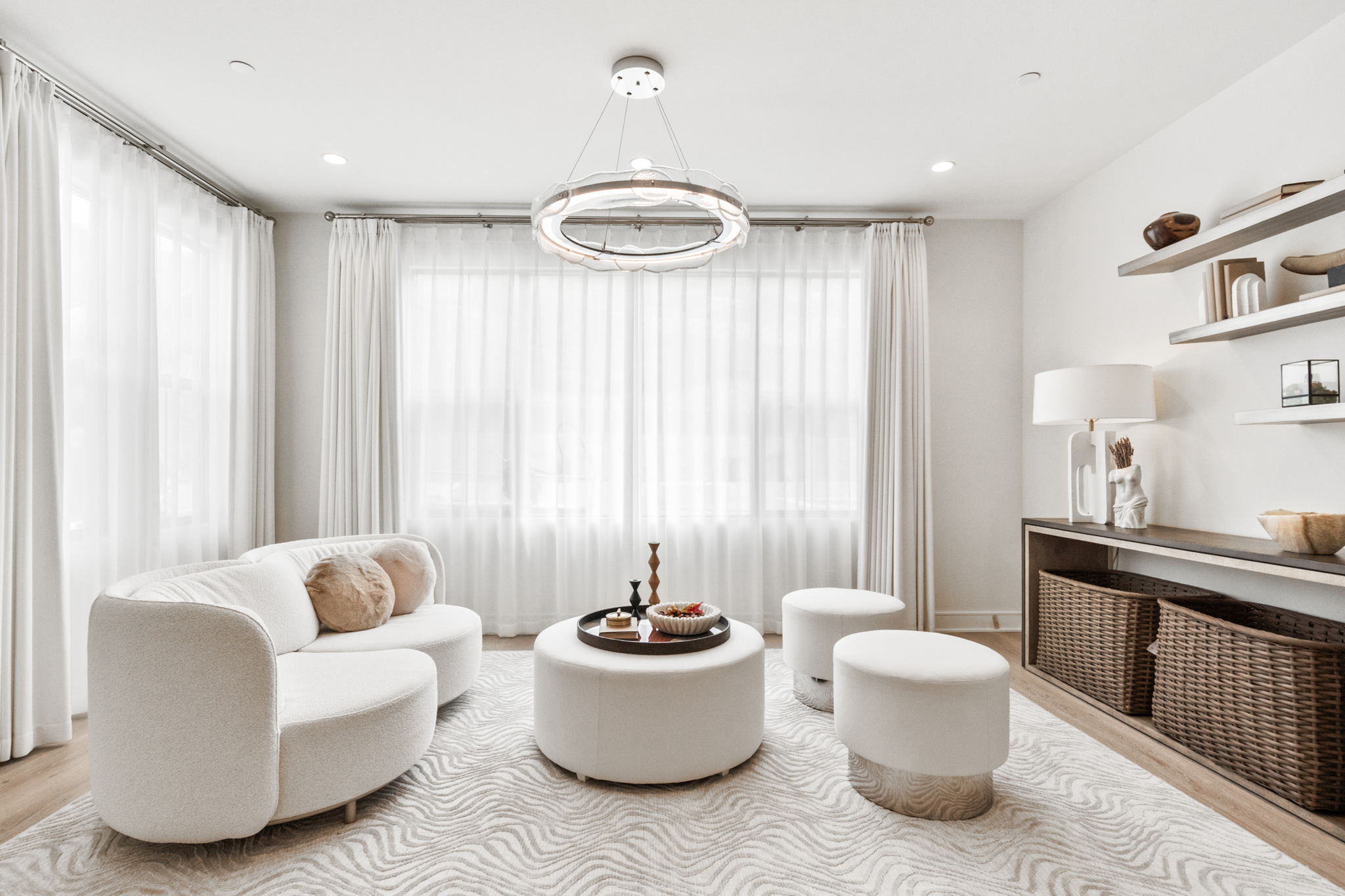 Mezza Luna | Irvine-Daviana Group