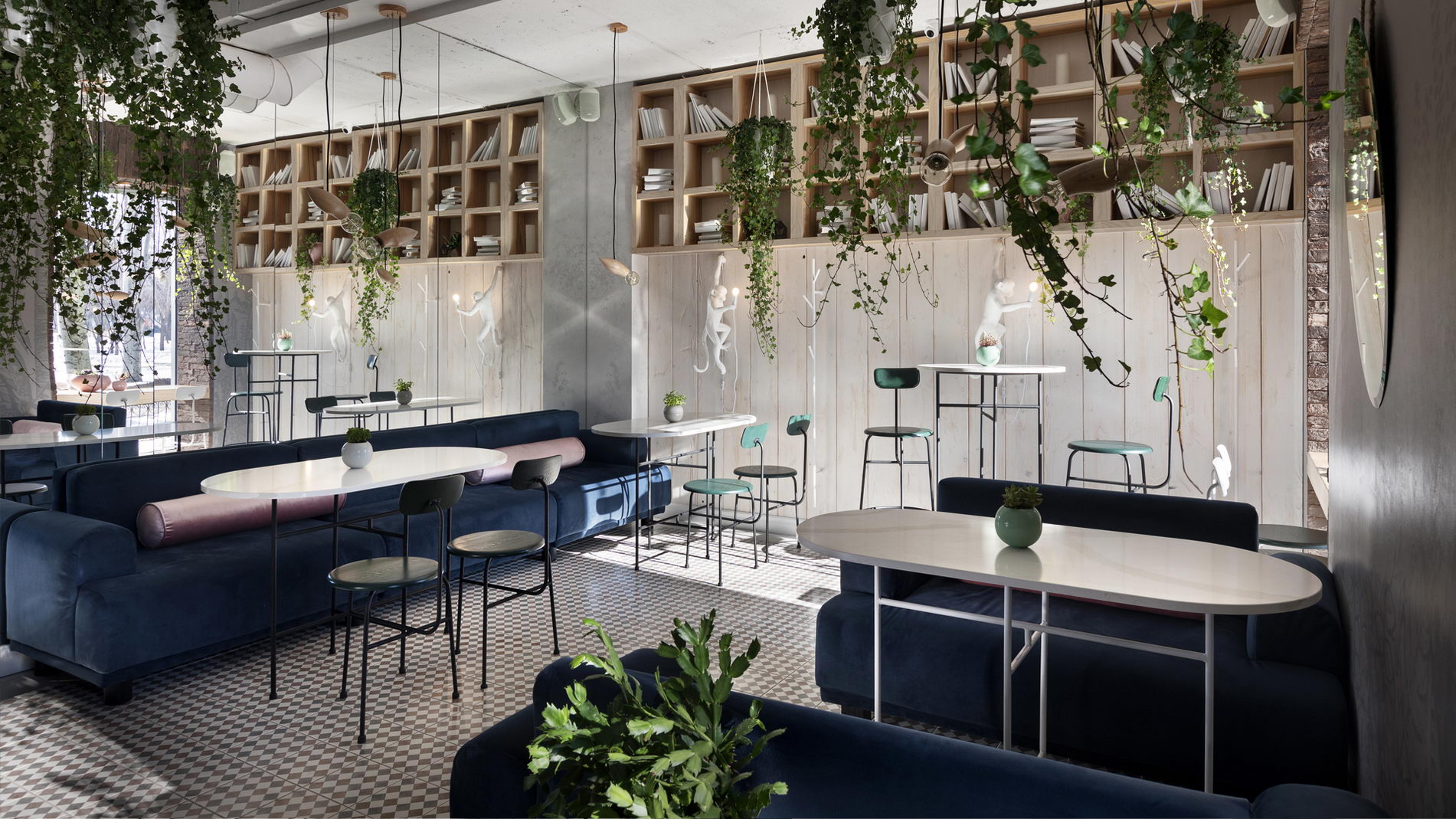 Garden Green Garden Concept Bar & Restaurant-Daviana Group Garden Green Garden Concept Bar & Restaurant-Daviana Group