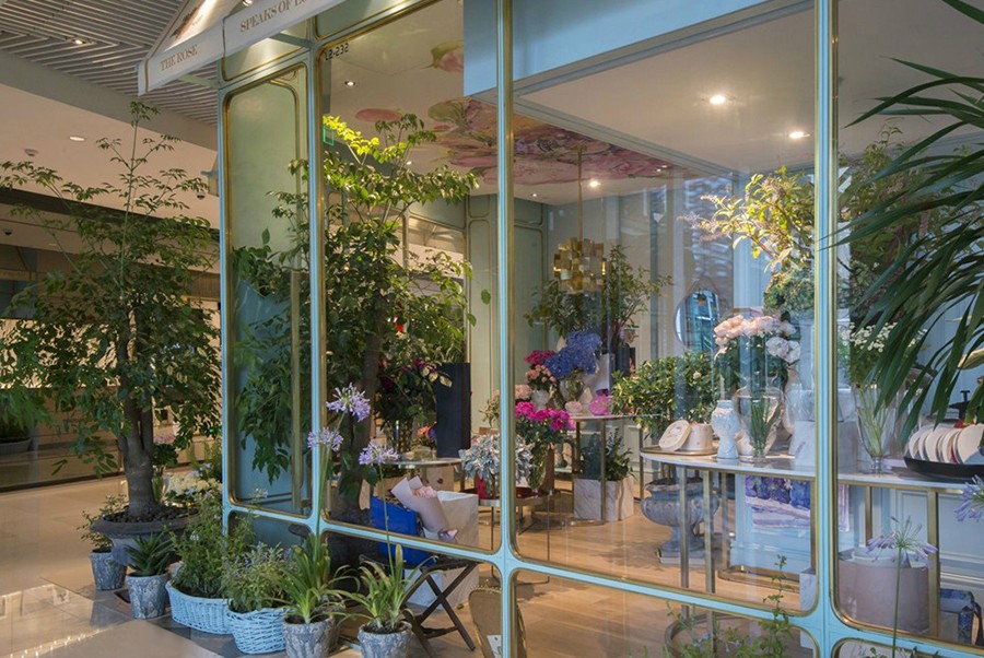 Phuket Patong Flower Shop-Daviana Group Phuket Patong Flower Shop-Daviana Group
