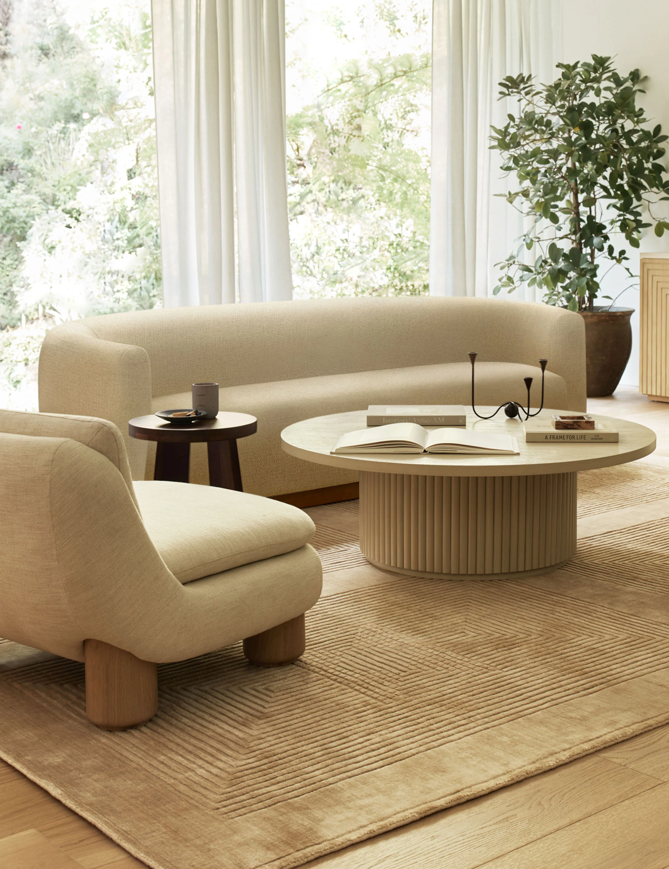 Curved Designer Sofa Curved Designer Sofa
