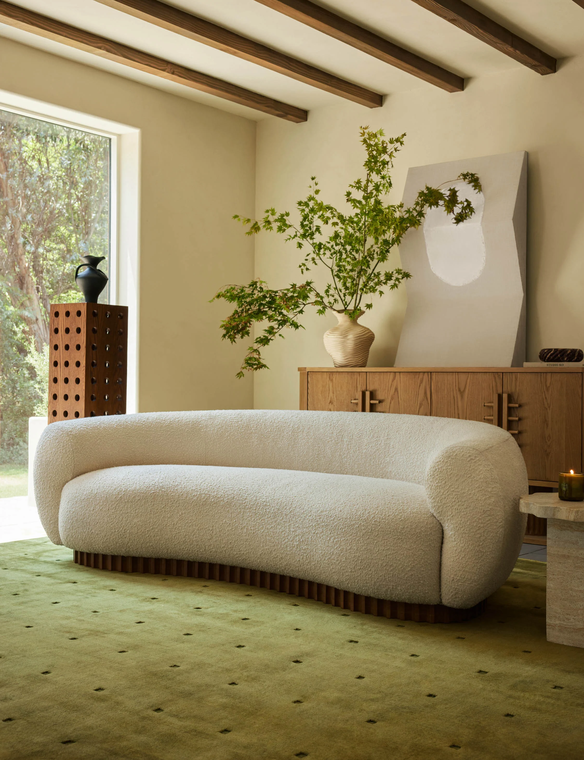 Comfortable Designer Sofa Comfortable Designer Sofa