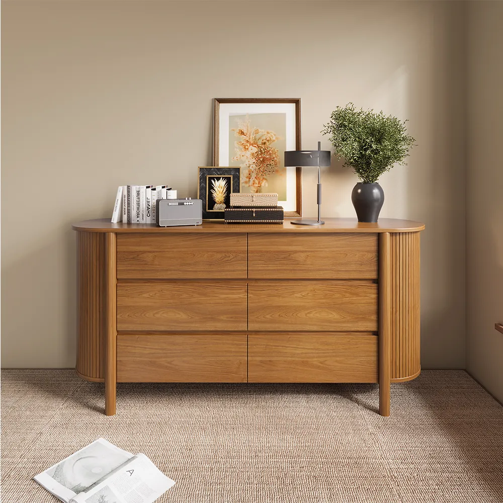 Mid-Century Modern 6-Drawer Dresser Mid-Century Modern 6-Drawer Dresser