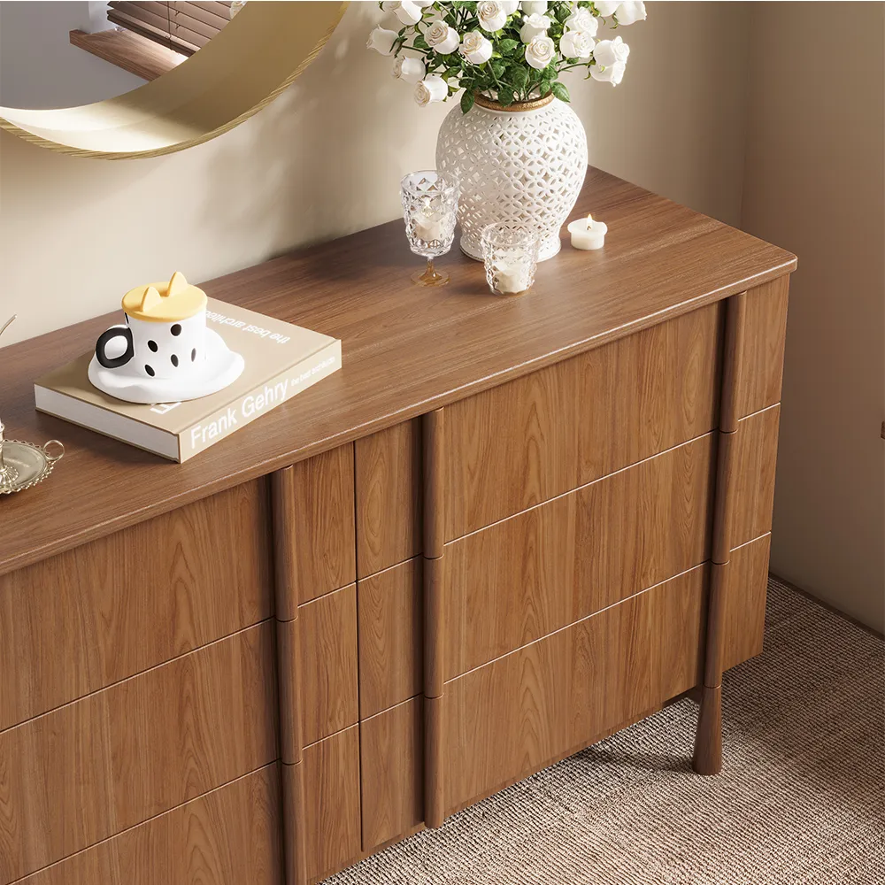 Mid-Century Modern 6-Drawer Dresser Mid-Century Modern 6-Drawer Dresser