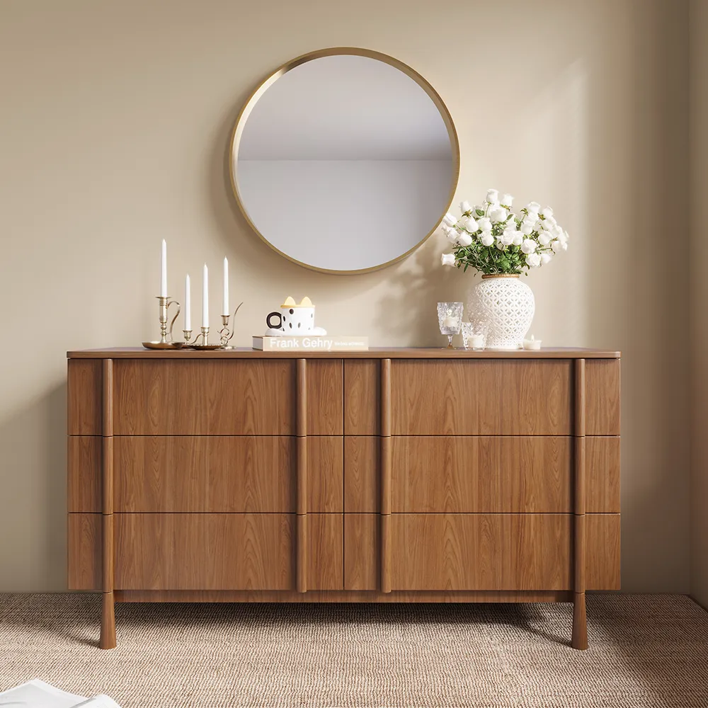 Mid-Century Modern 6-Drawer Dresser Mid-Century Modern 6-Drawer Dresser