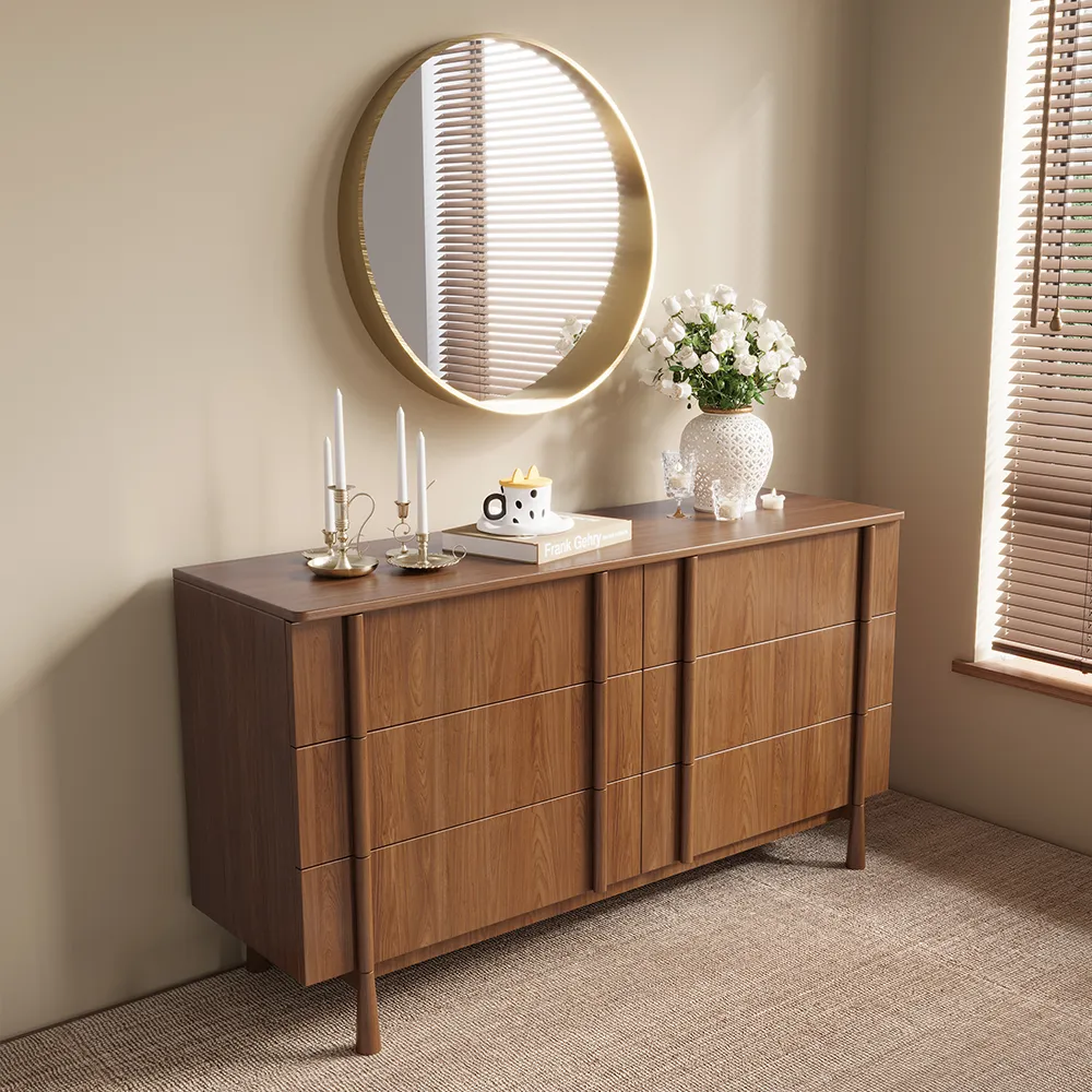 Mid-Century Modern 6-Drawer Dresser Mid-Century Modern 6-Drawer Dresser