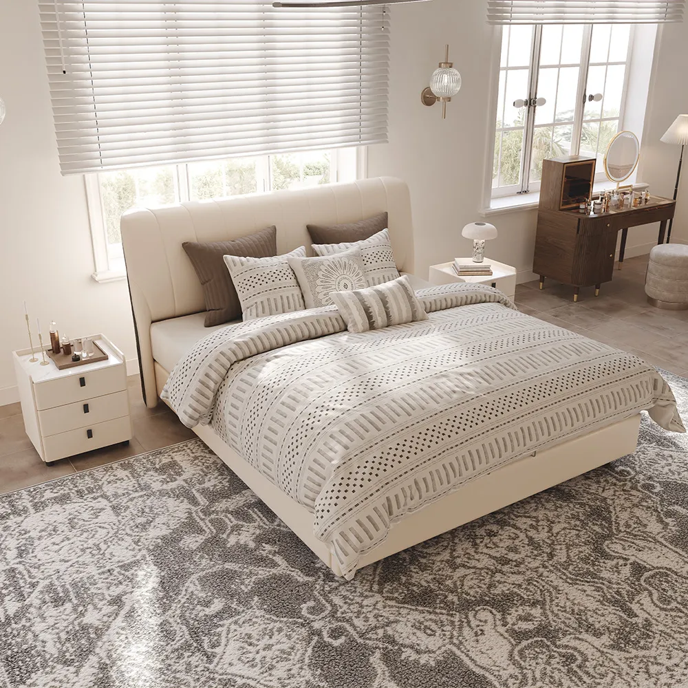 Queen Size Leather Upholstered Bed Queen Size Leather Upholstered Bed