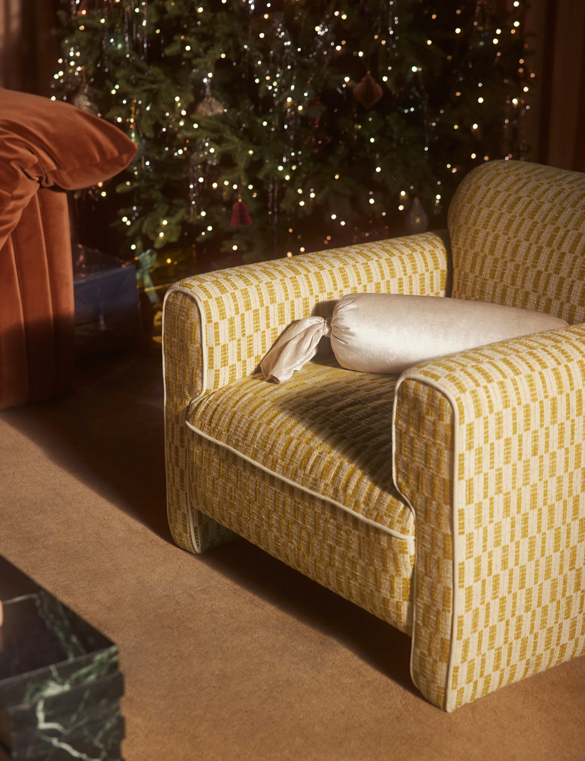 Accent Chairs for Small Spaces Accent Chairs for Small Spaces