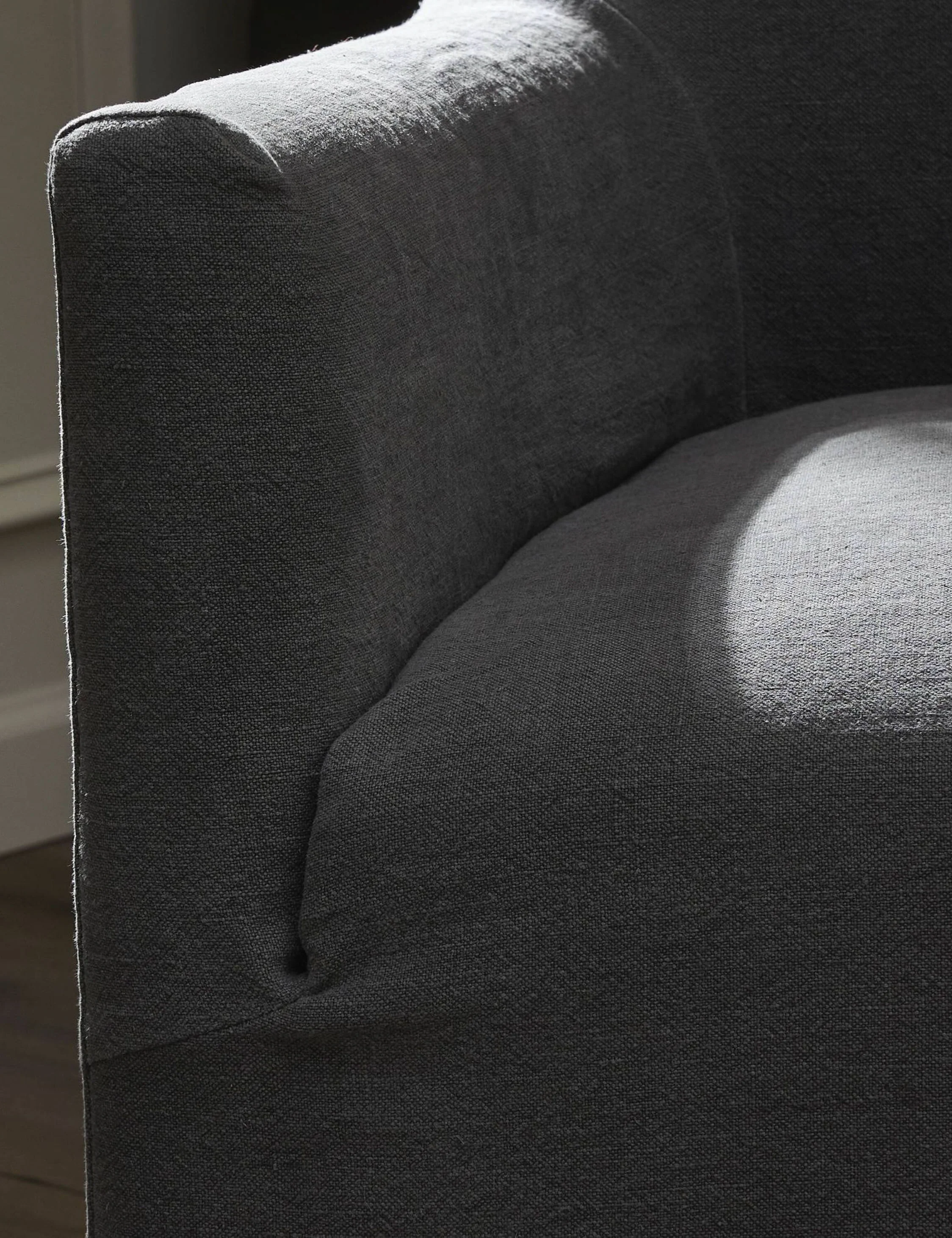 Accent Chairs with Arms