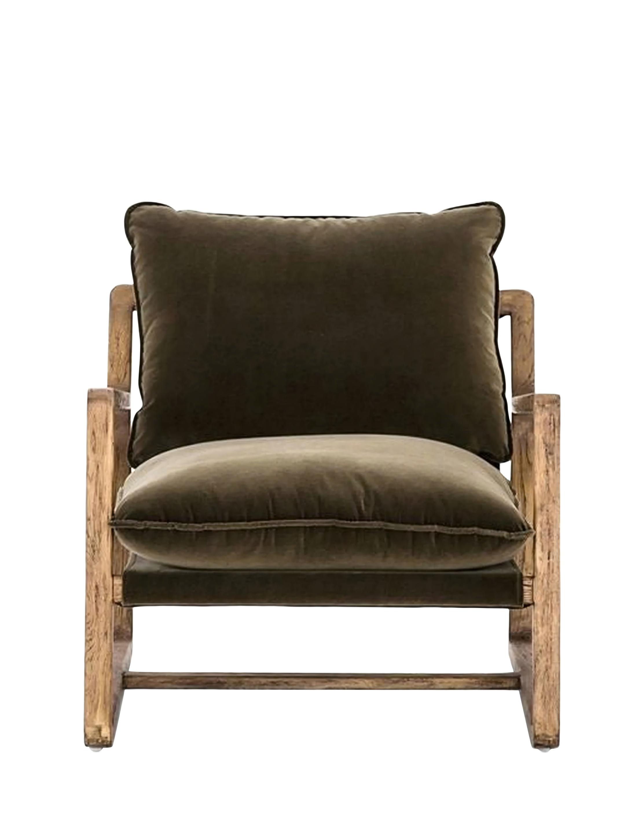best accent chairs for masculine living room
