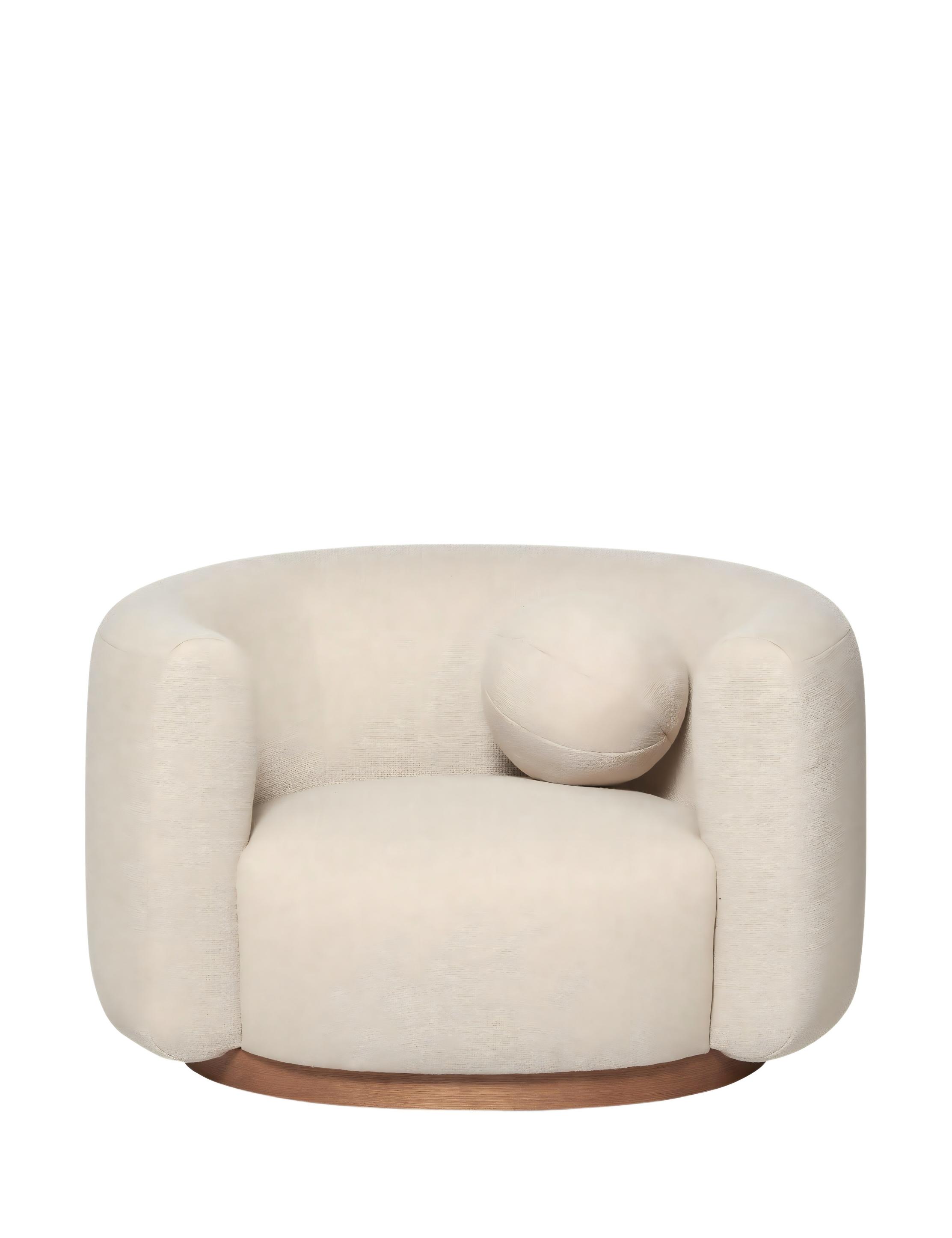 Round Accent Chairs