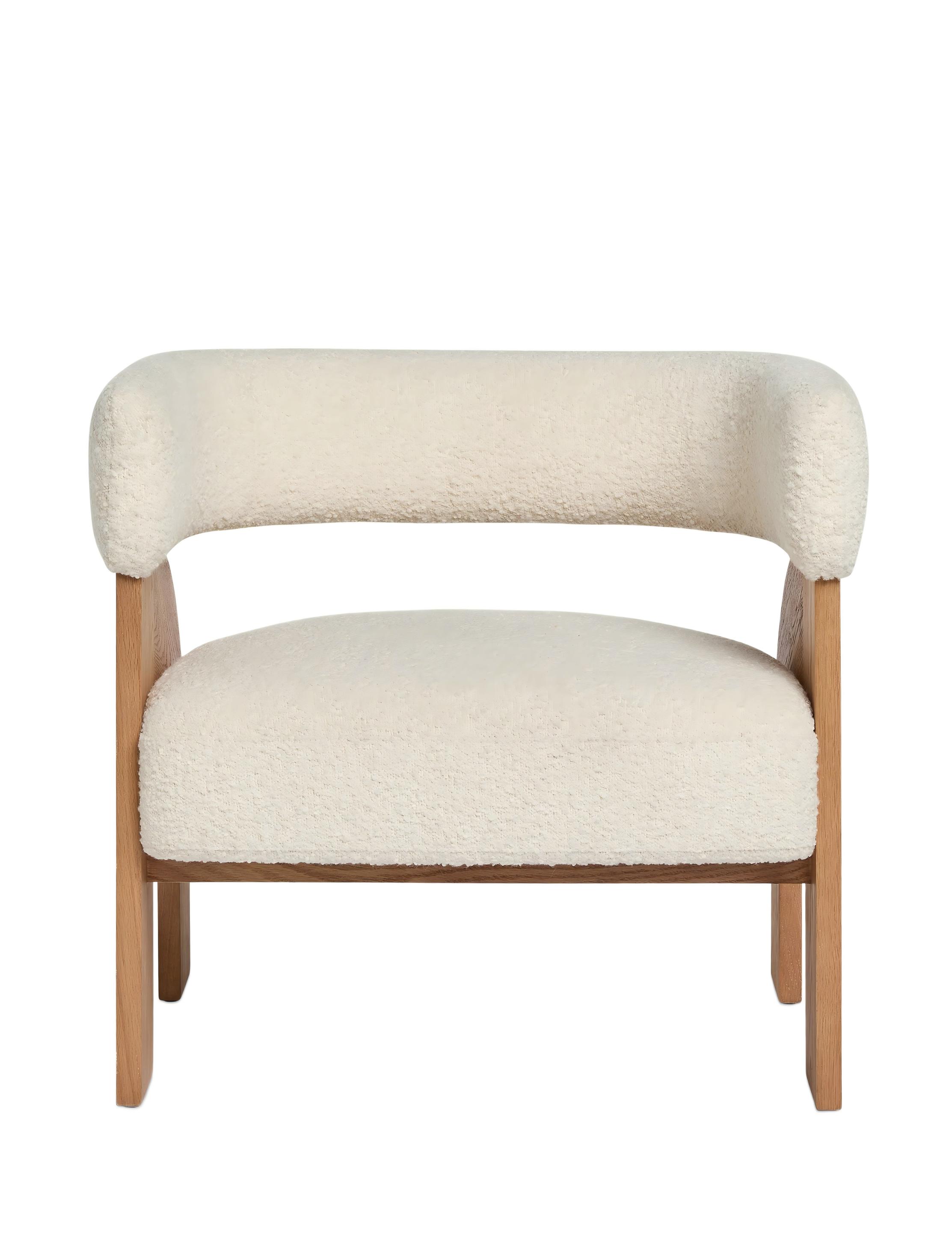 Accent Chair for Small Living Rooms