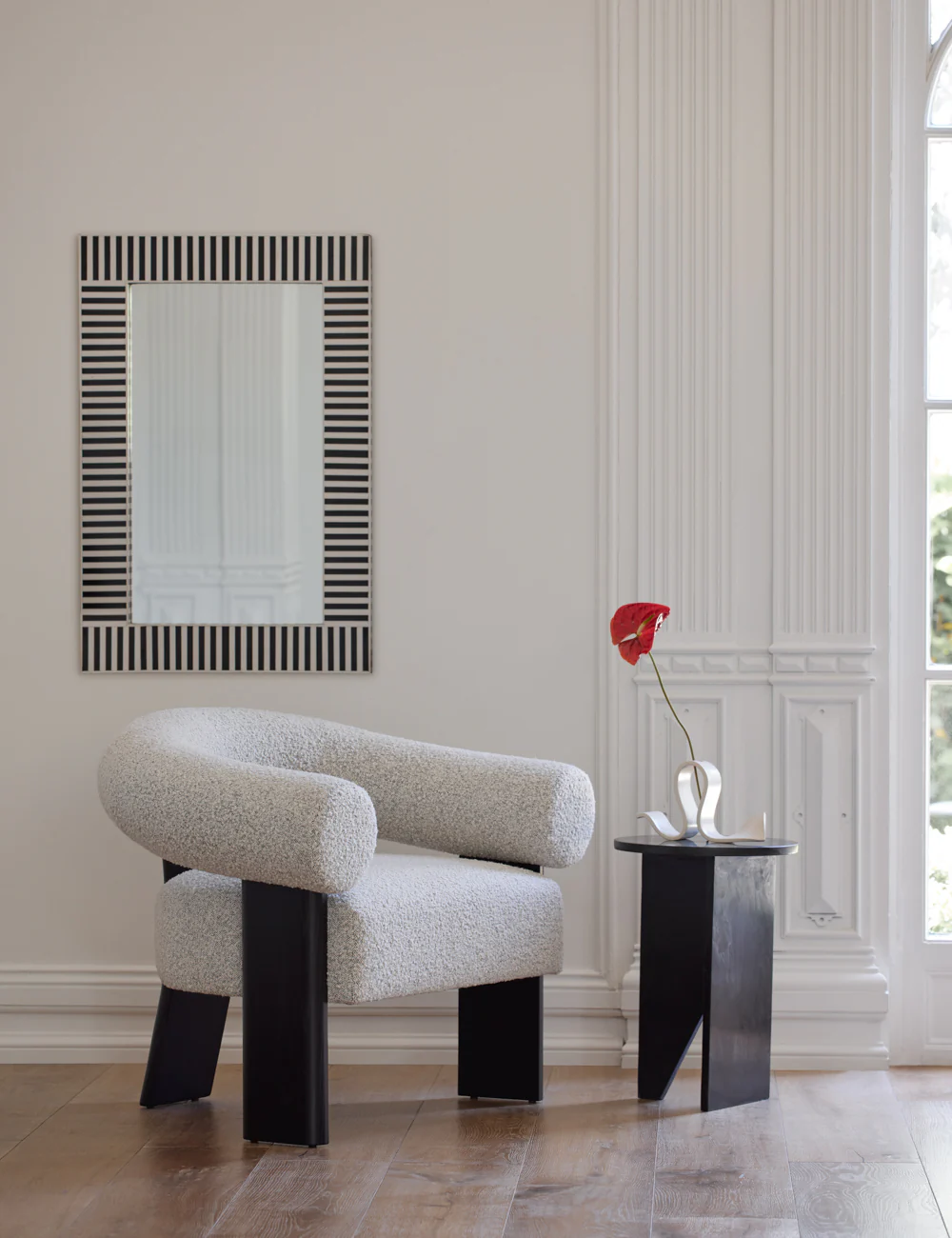 Arm Accent Chair