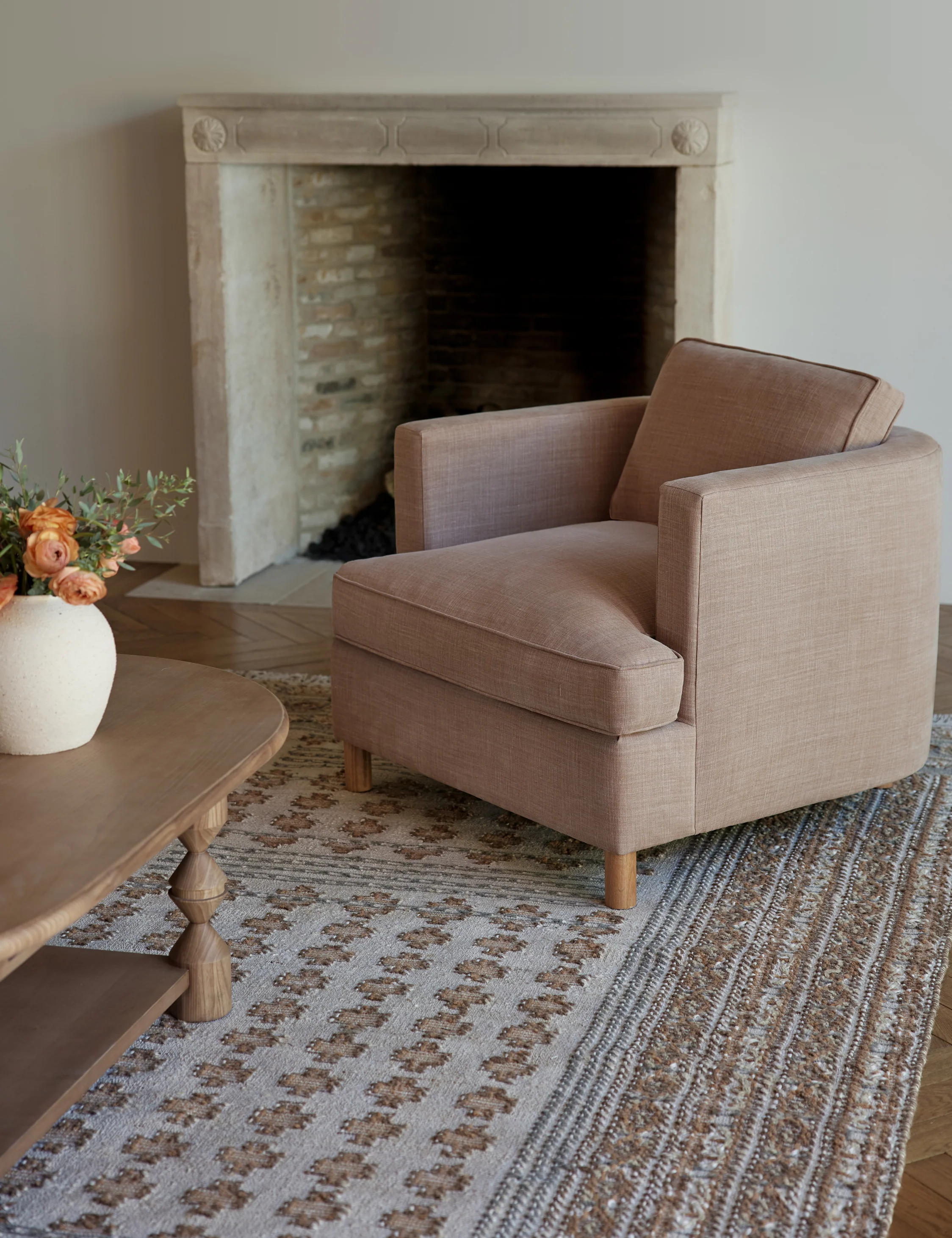 pink accent chairs for living room pink accent chairs for living room