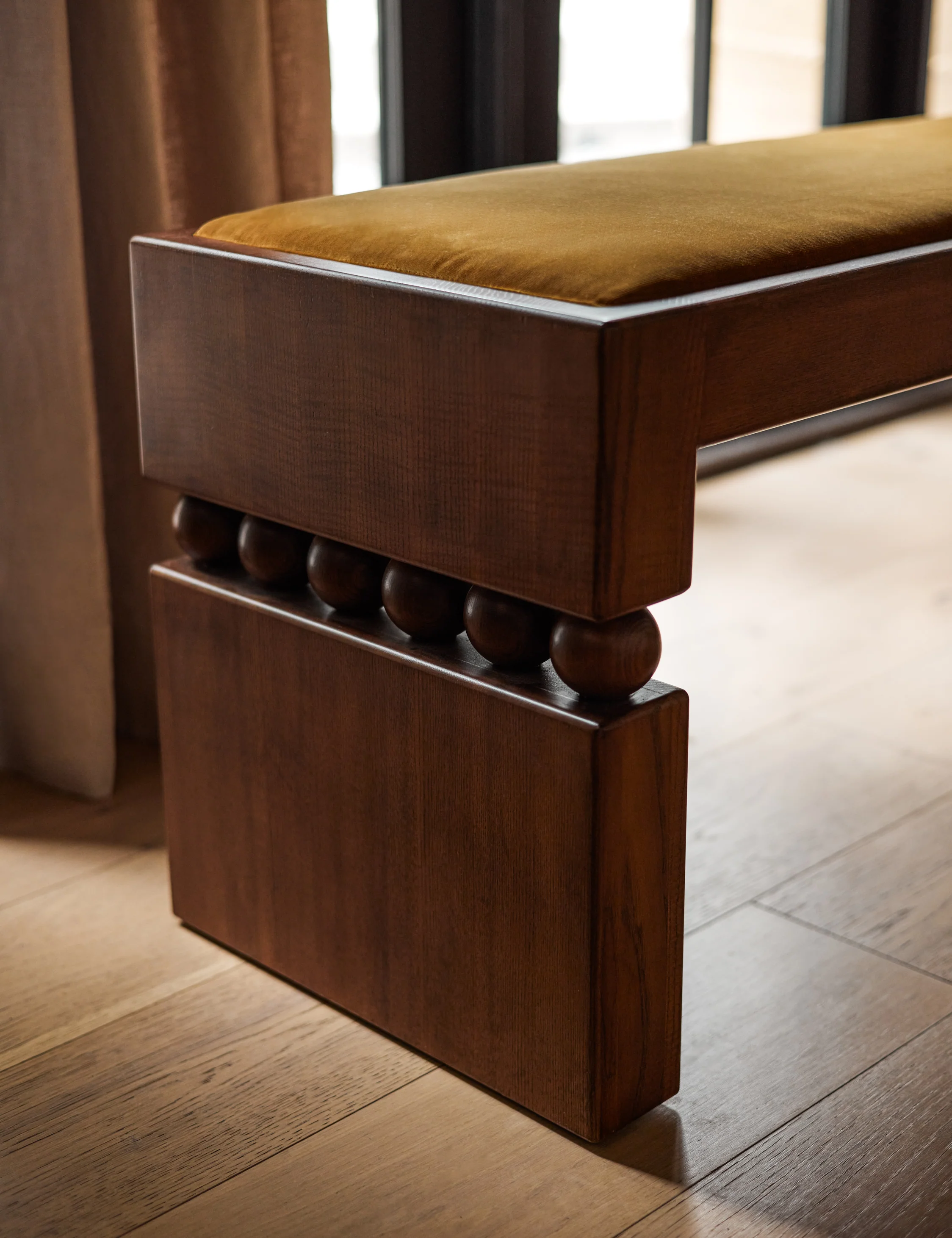 Designer Wooden Bench Designer Wooden Bench