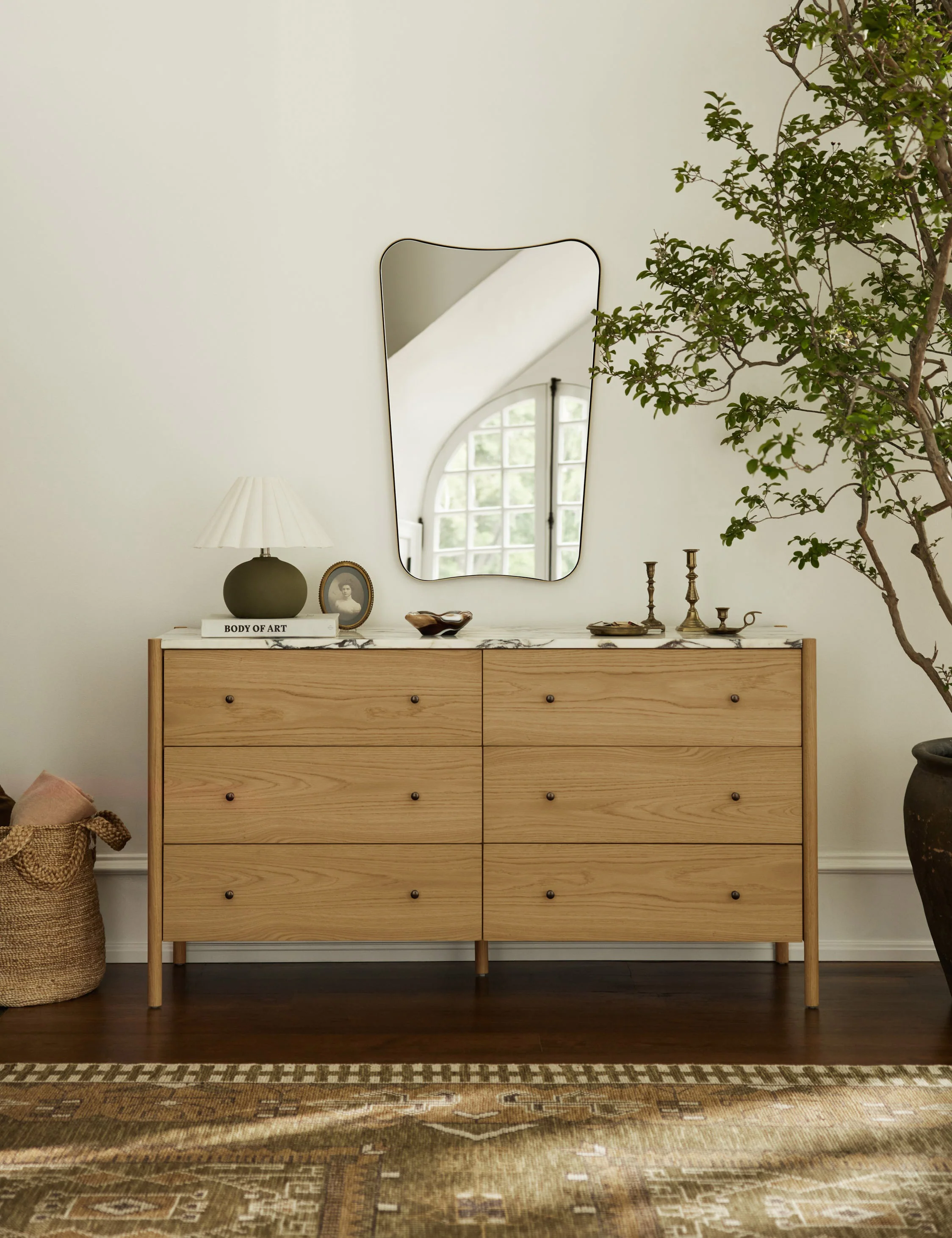 Solid Wood Bedroom Dresser/dressing Table Solid Wood Bedroom Dresser/dressing Table