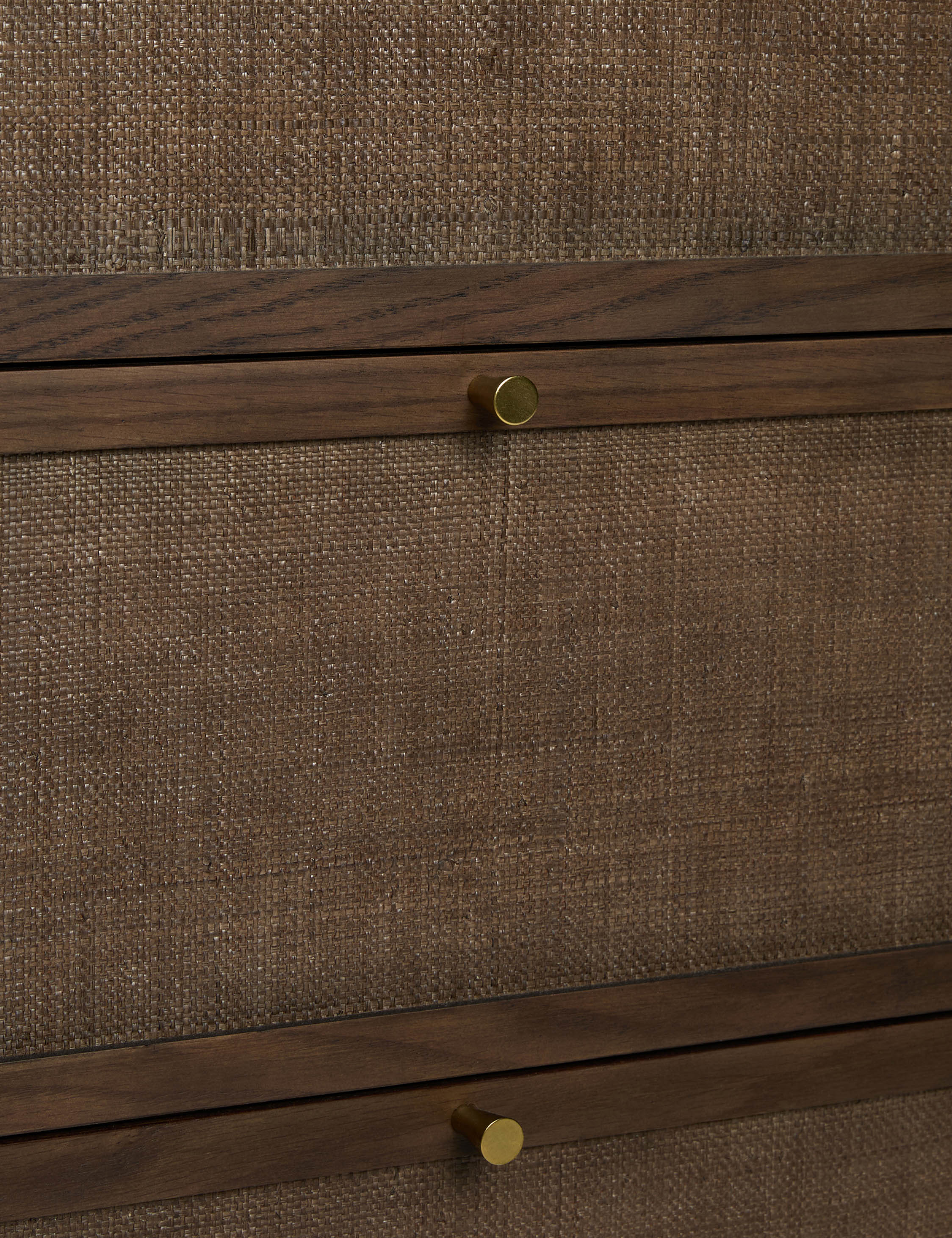 Retro Three-Drawer Chest Retro Three-Drawer Chest