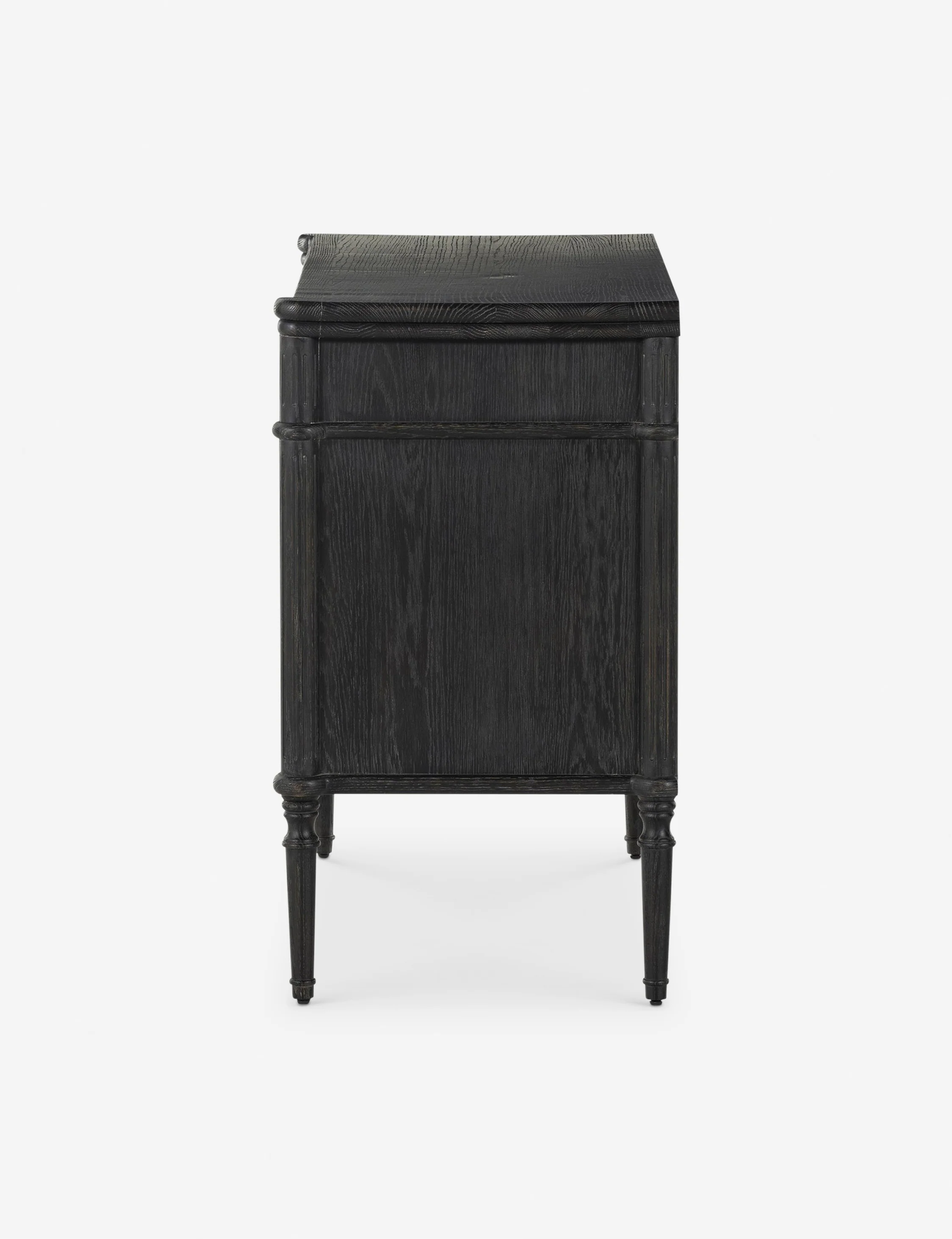 Retro 3-Drawer Dresser Retro 3-Drawer Dresser