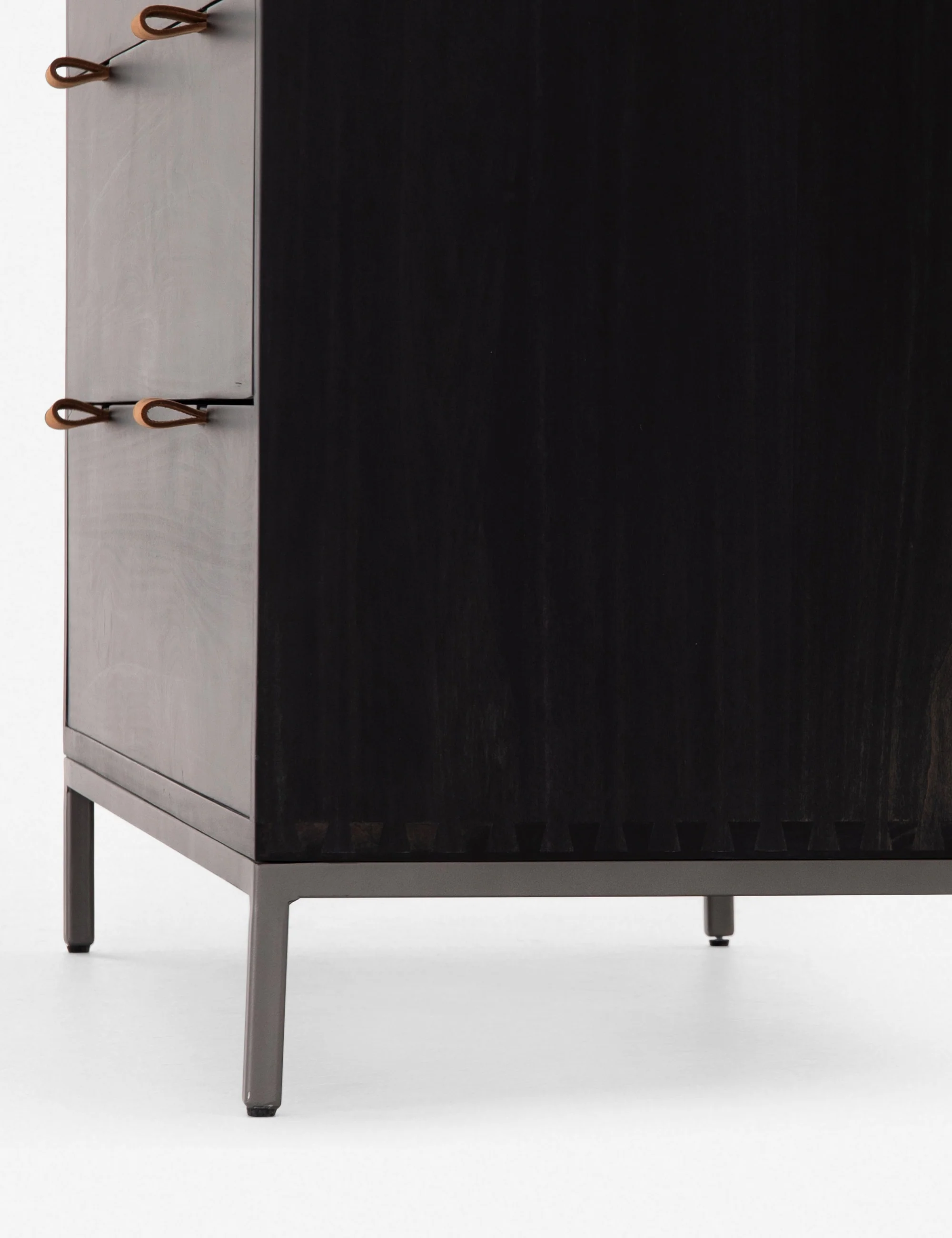 Black 5-Drawer Dresser