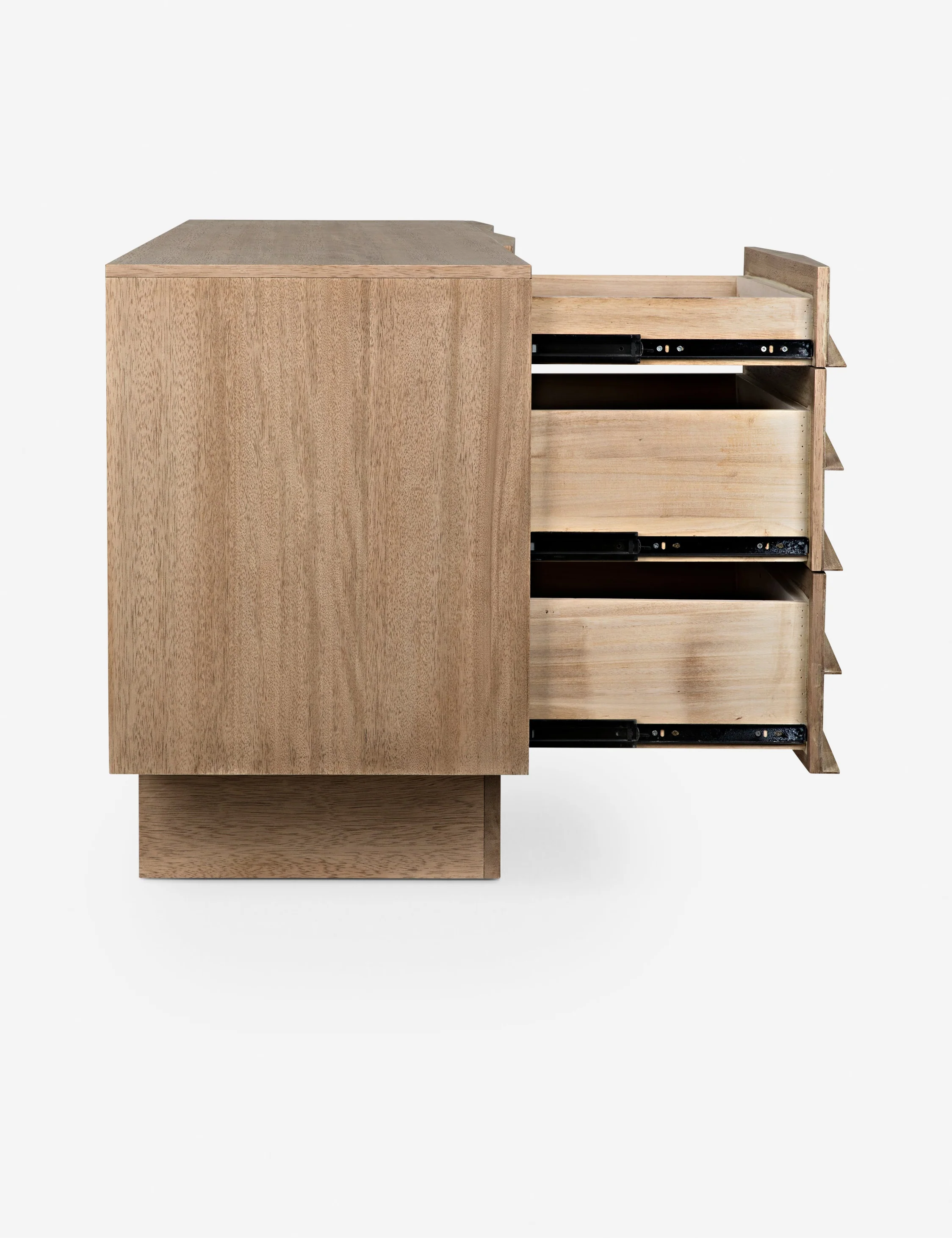 Modern 9-Drawer Dresser Modern 9-Drawer Dresser