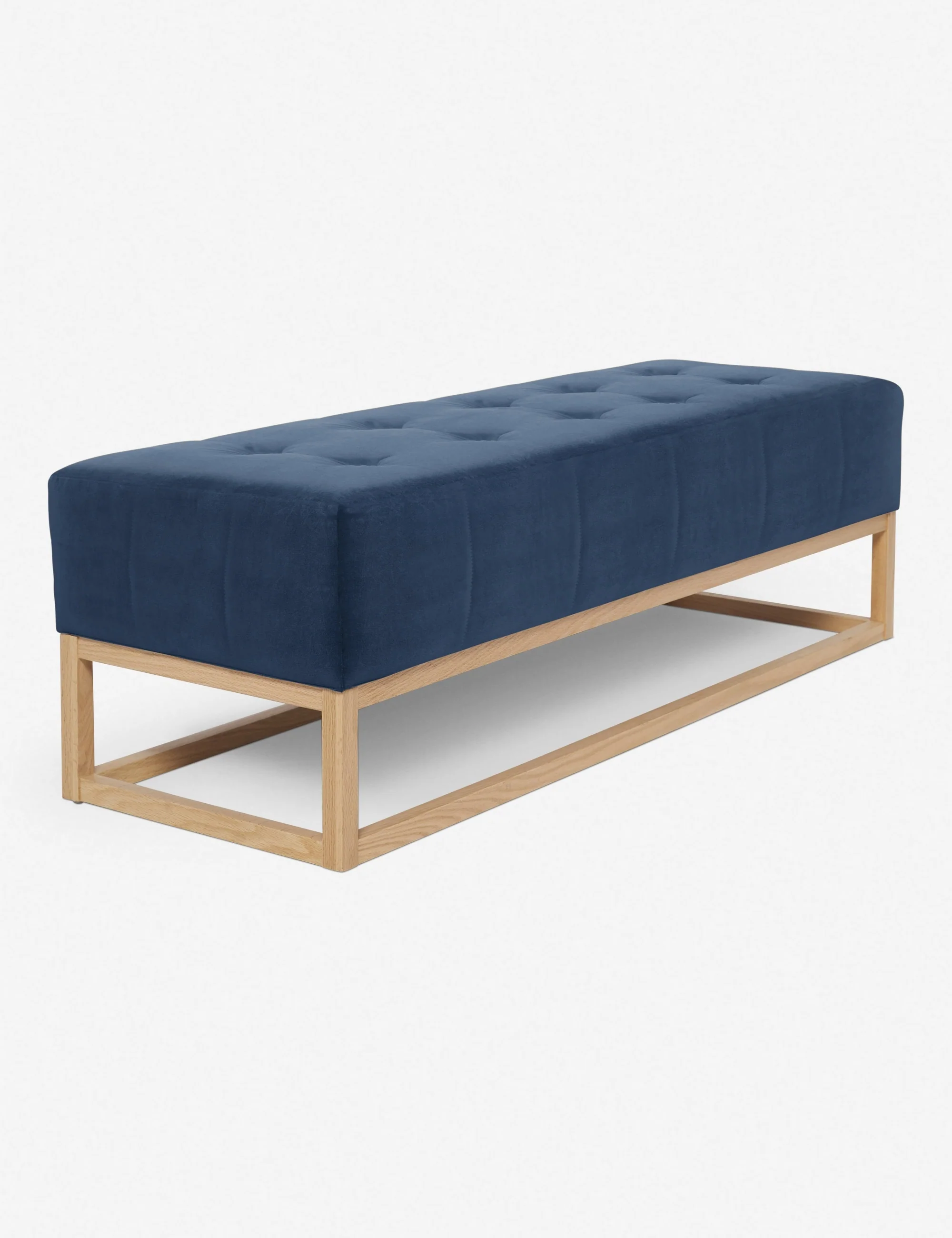 2026052606103721 Elegant Linen Bench